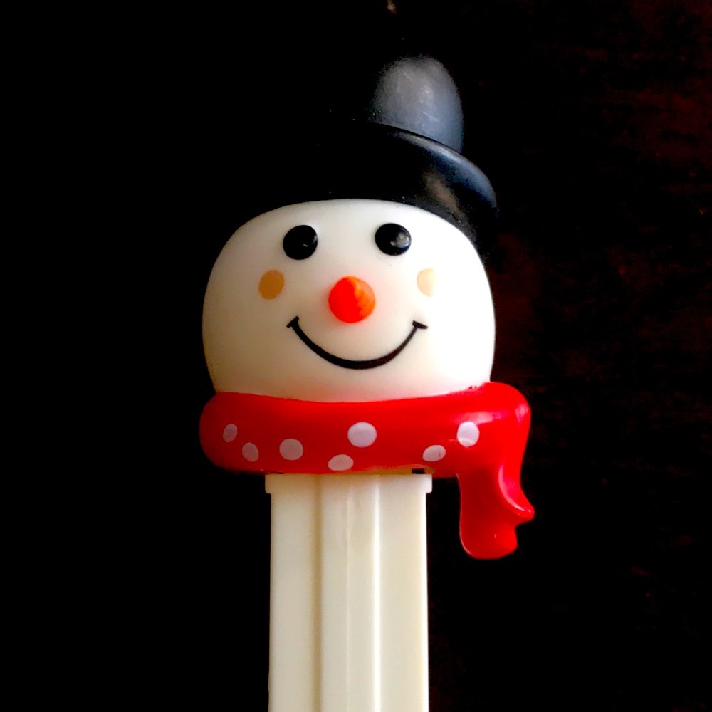 PEZ 2013 Snowman Snow Person Loose Candy Dispenser with Feet Hat & Red Scarf